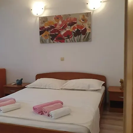 Guest house Sunny Near The Sandy *