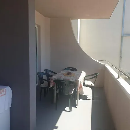 Guest house Sunny Near The Sandy